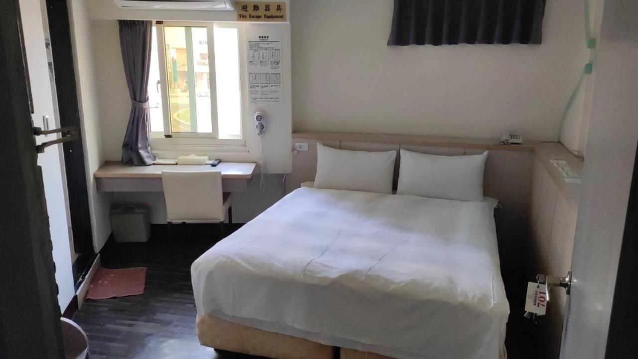 微旅時尚旅店 Hotel Douliu Luaran gambar