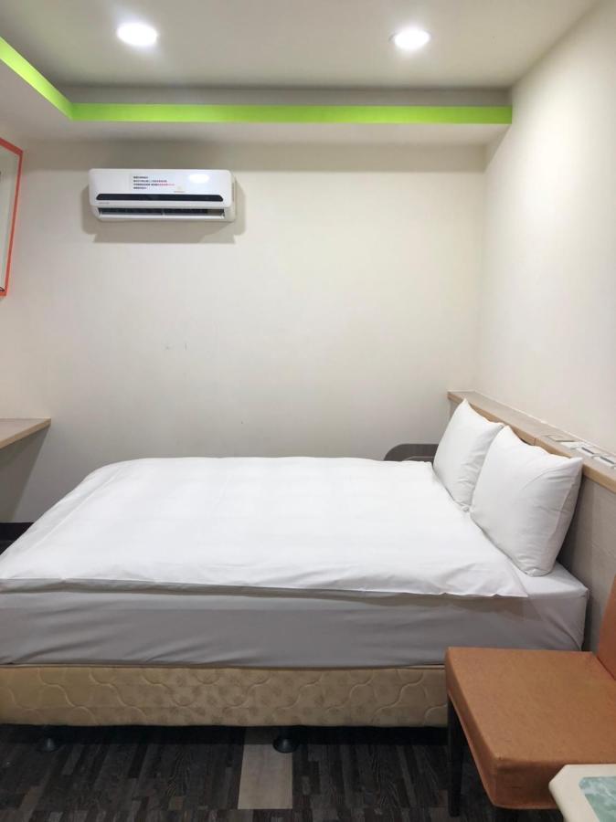 微旅時尚旅店 Hotel Douliu Luaran gambar